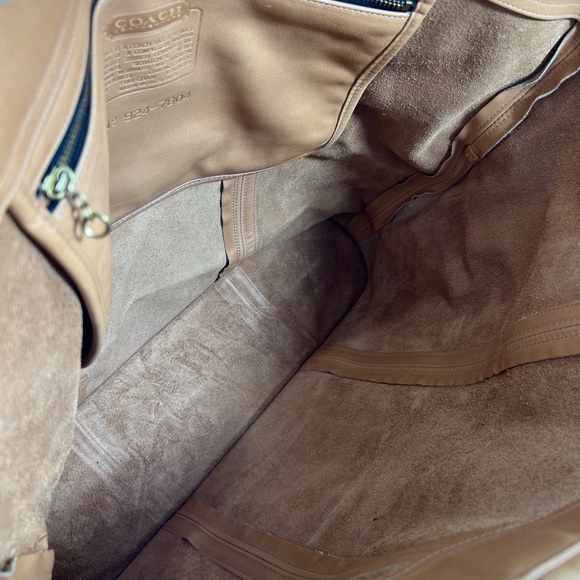 80's COACH Tan Leather Vintage Large Shopper Tote Bag Made in The United States - Picture 10 of 17